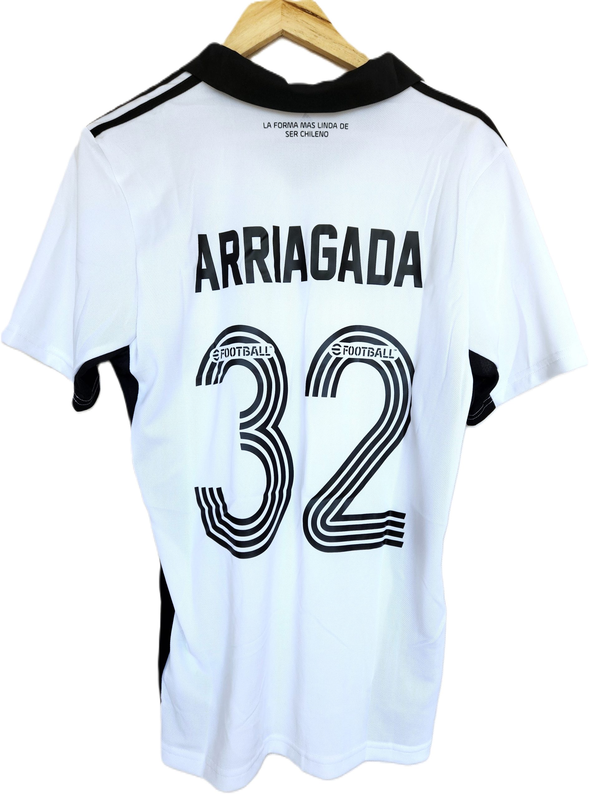 Camiseta Luciano Arriagada Colo-Colo 2022