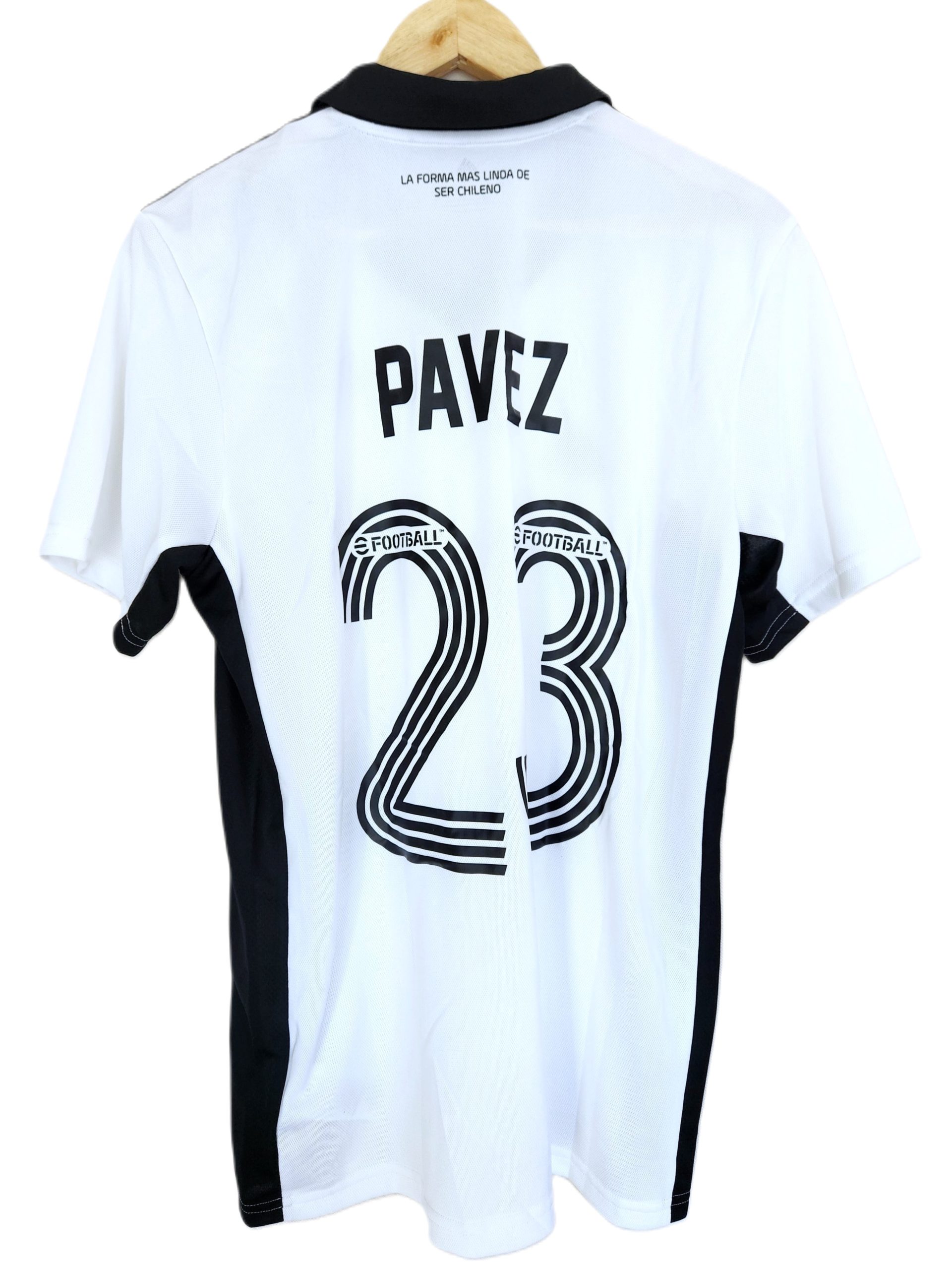 Camiseta Esteban Pavez Colo-Colo 2022